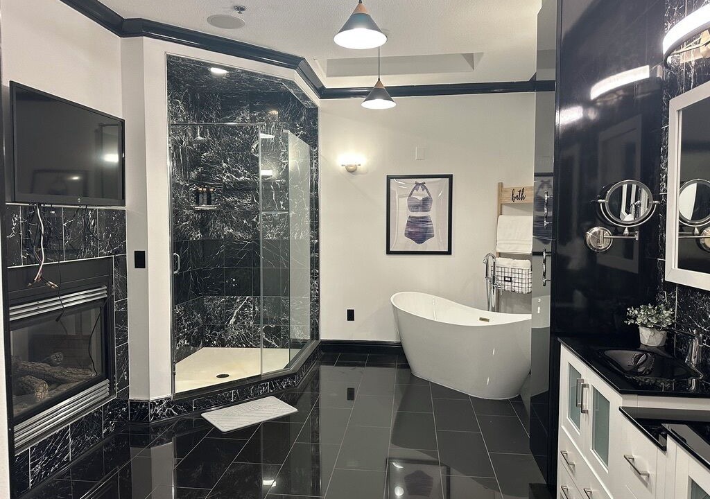 Photo of Bathroom in Shawnee
