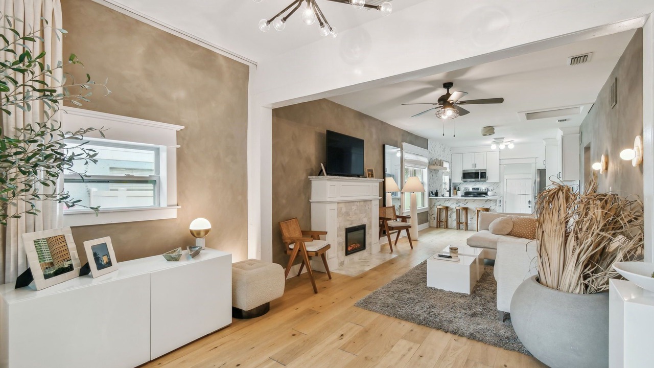 Photo of Livingroom in South Seminole Heights