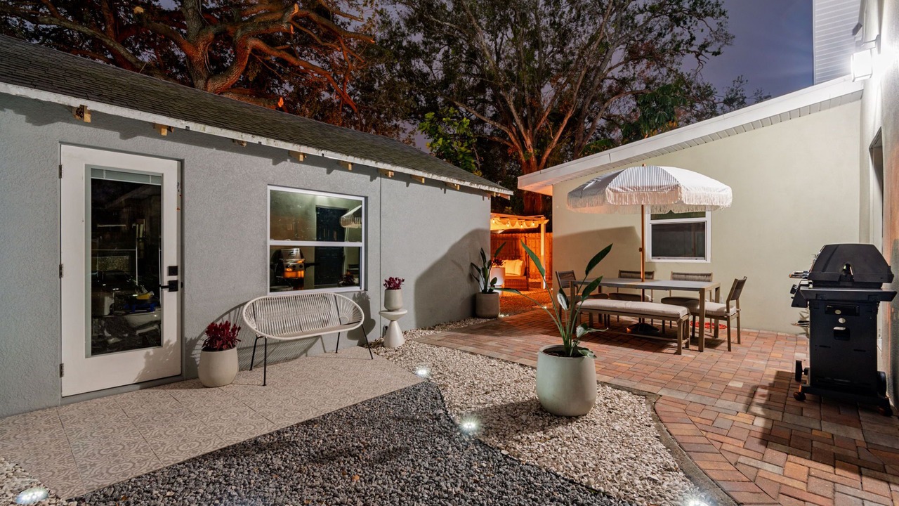 Photo of Outdoor in South Seminole Heights