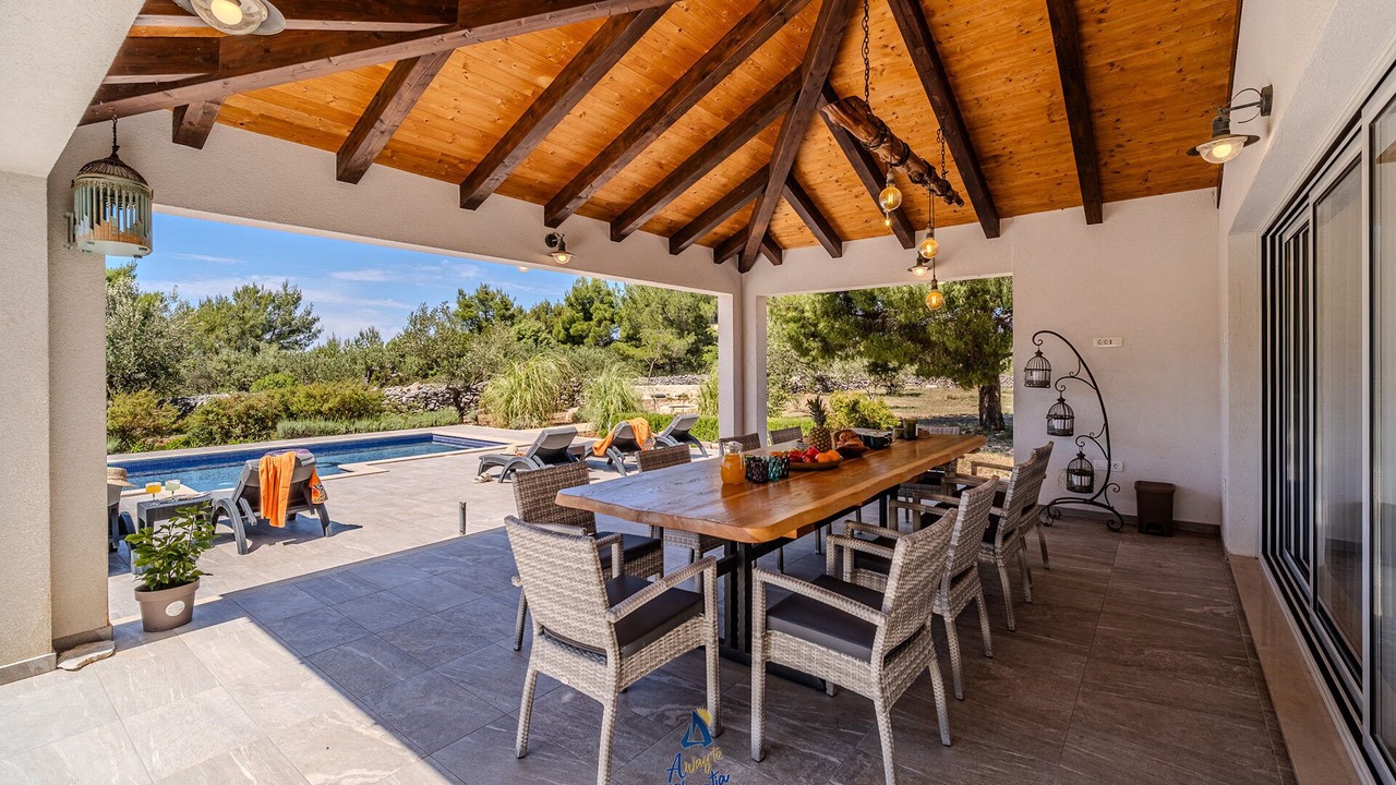 Photo of Outdoor in Milna (Brac)
