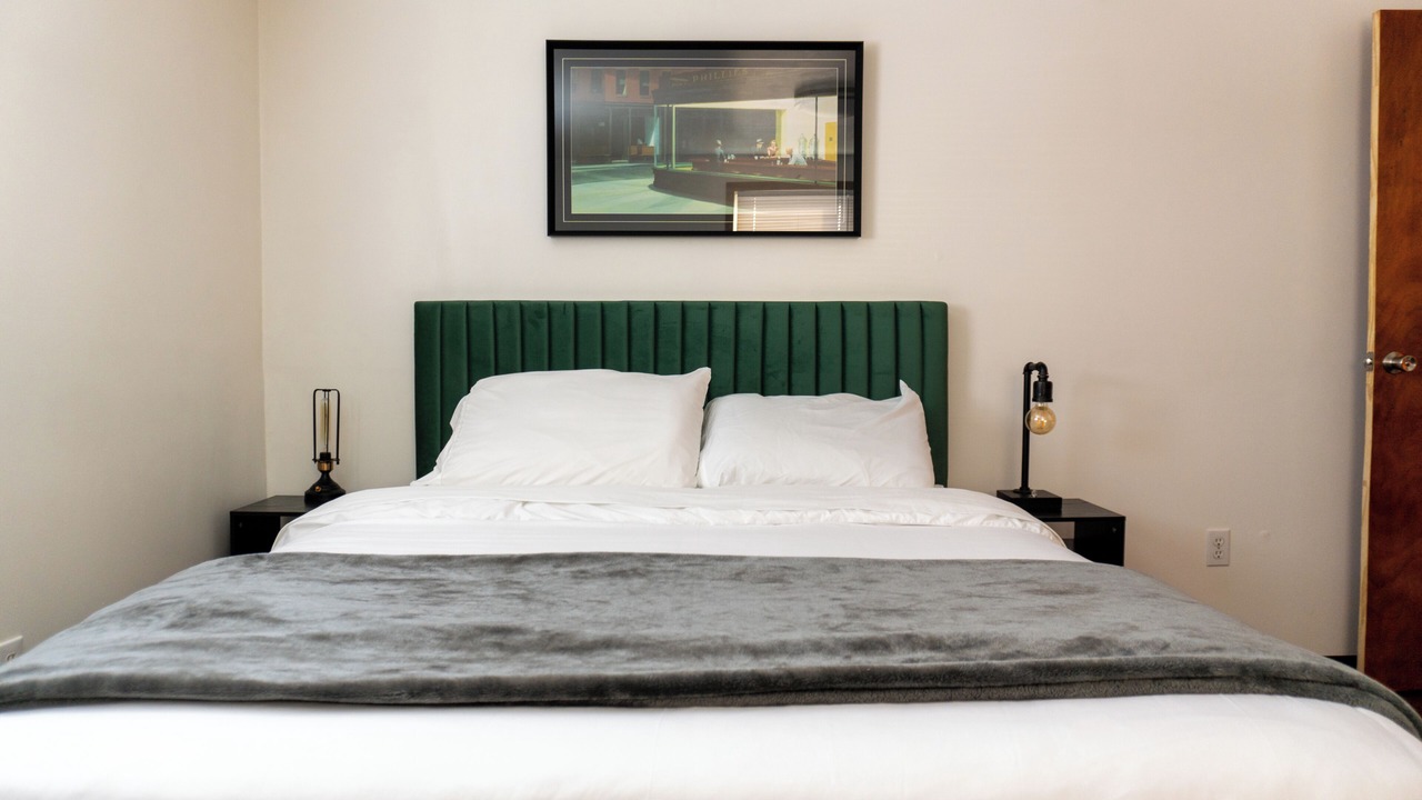 Photo of Bedroom in Monaca