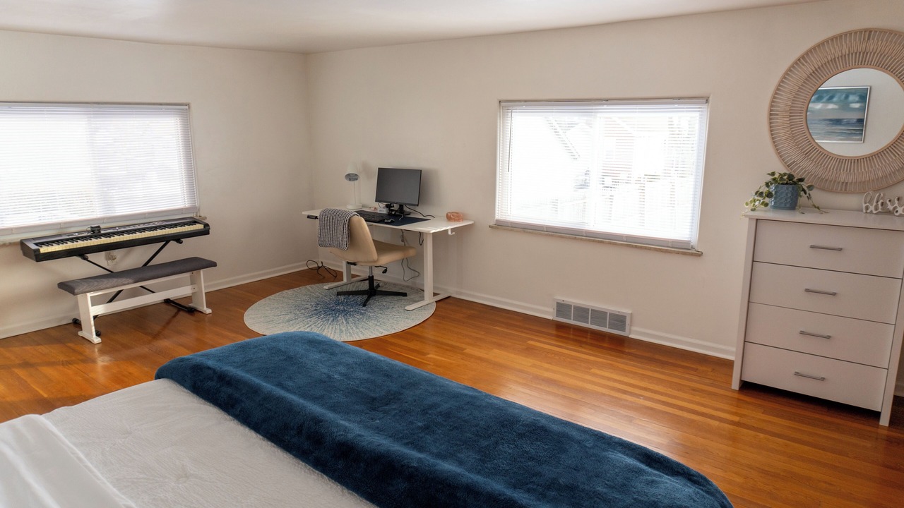 Photo of Bedroom in Monaca