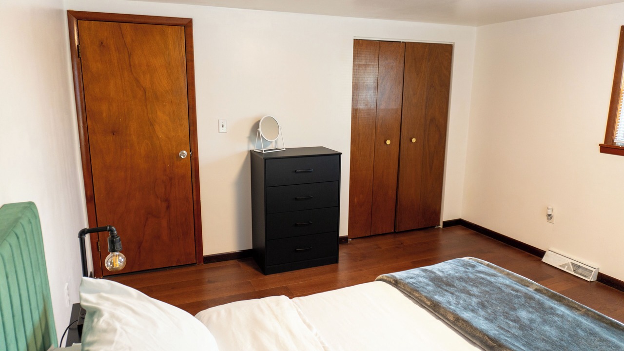 Photo of Bedroom in Monaca