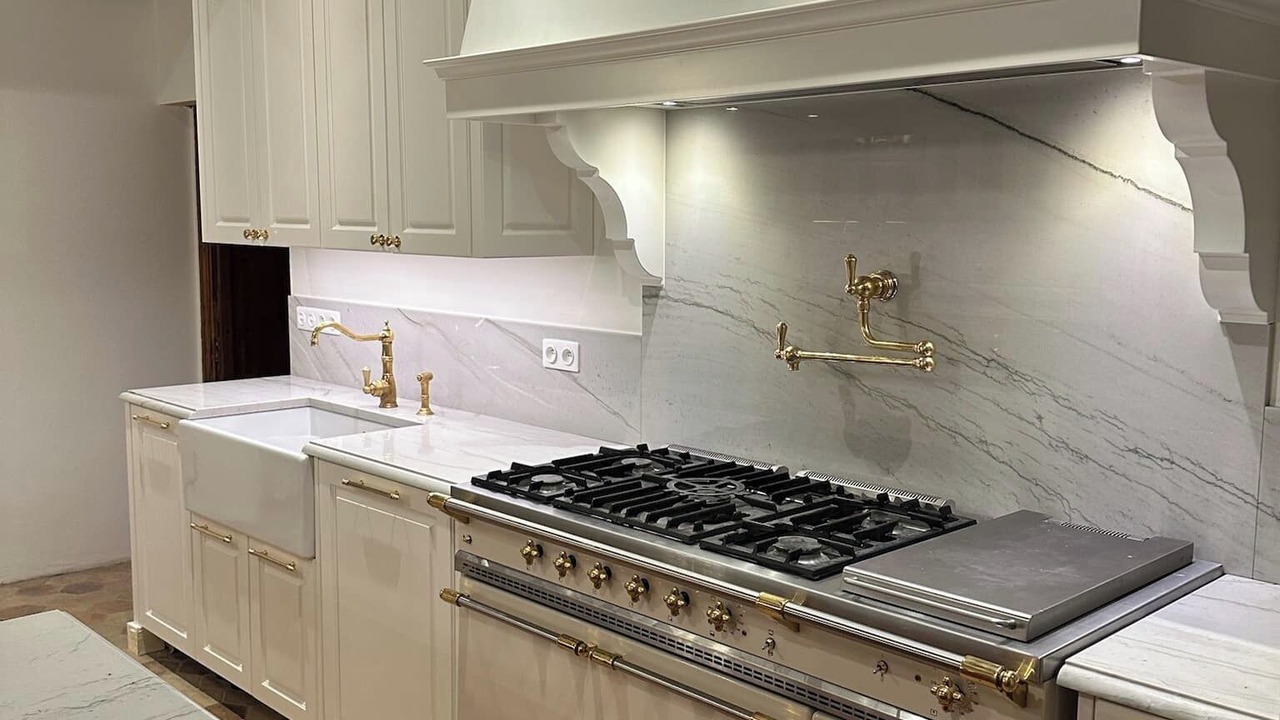 Photo of Kitchen in Etables-sur-Mer