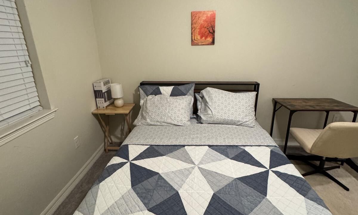 Photo of Bedroom in North Buttercup Creek