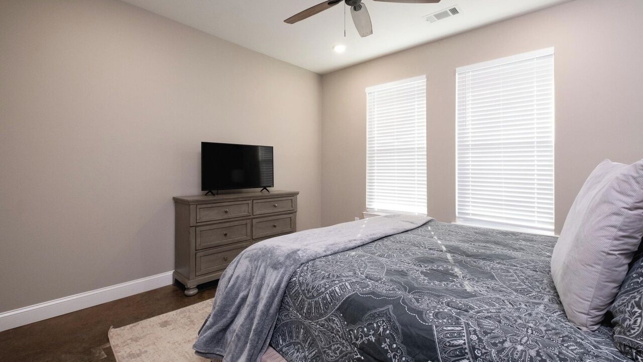 Photo of Bedroom in Fairfield Bay