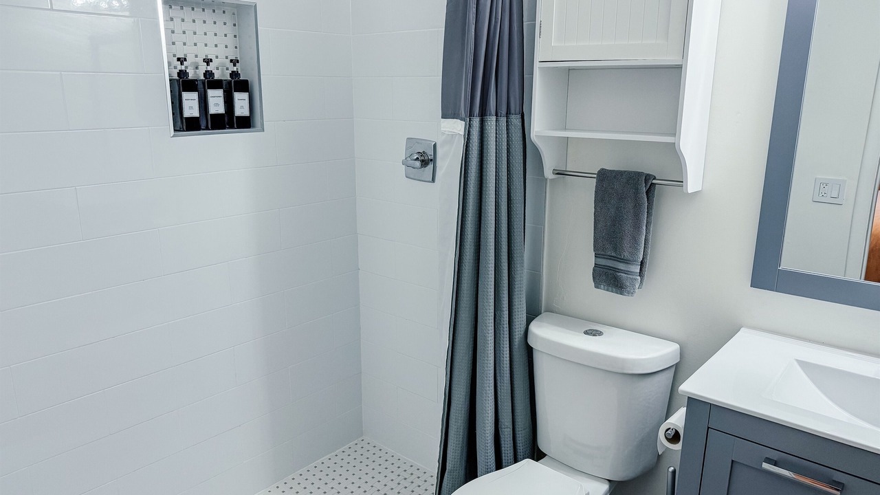 Photo of Bathroom in Northeast Miami