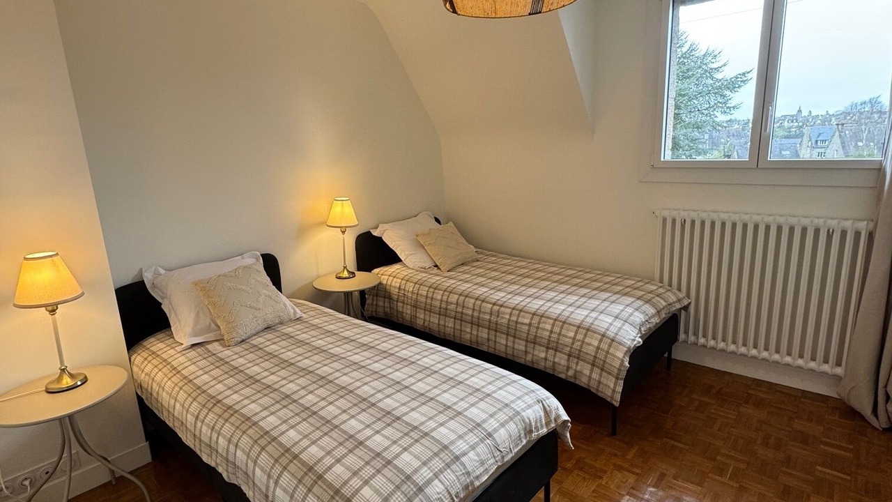Photo of Bedroom in Dinan