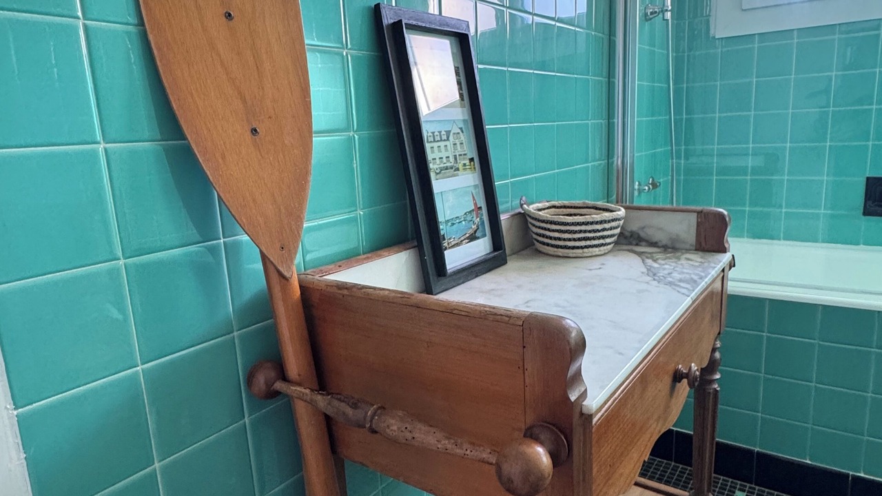 Photo of Bathroom in Dinan