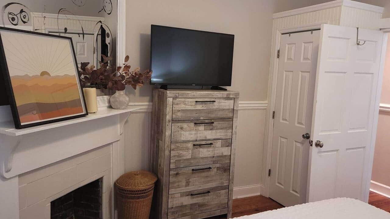 Photo of Bedroom in Dixon Park