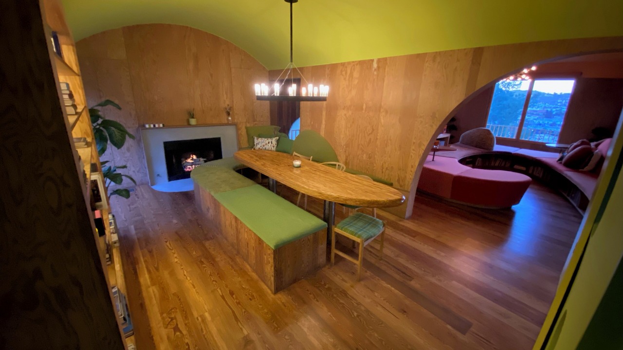 Photo of Livingroom in Silver Lake