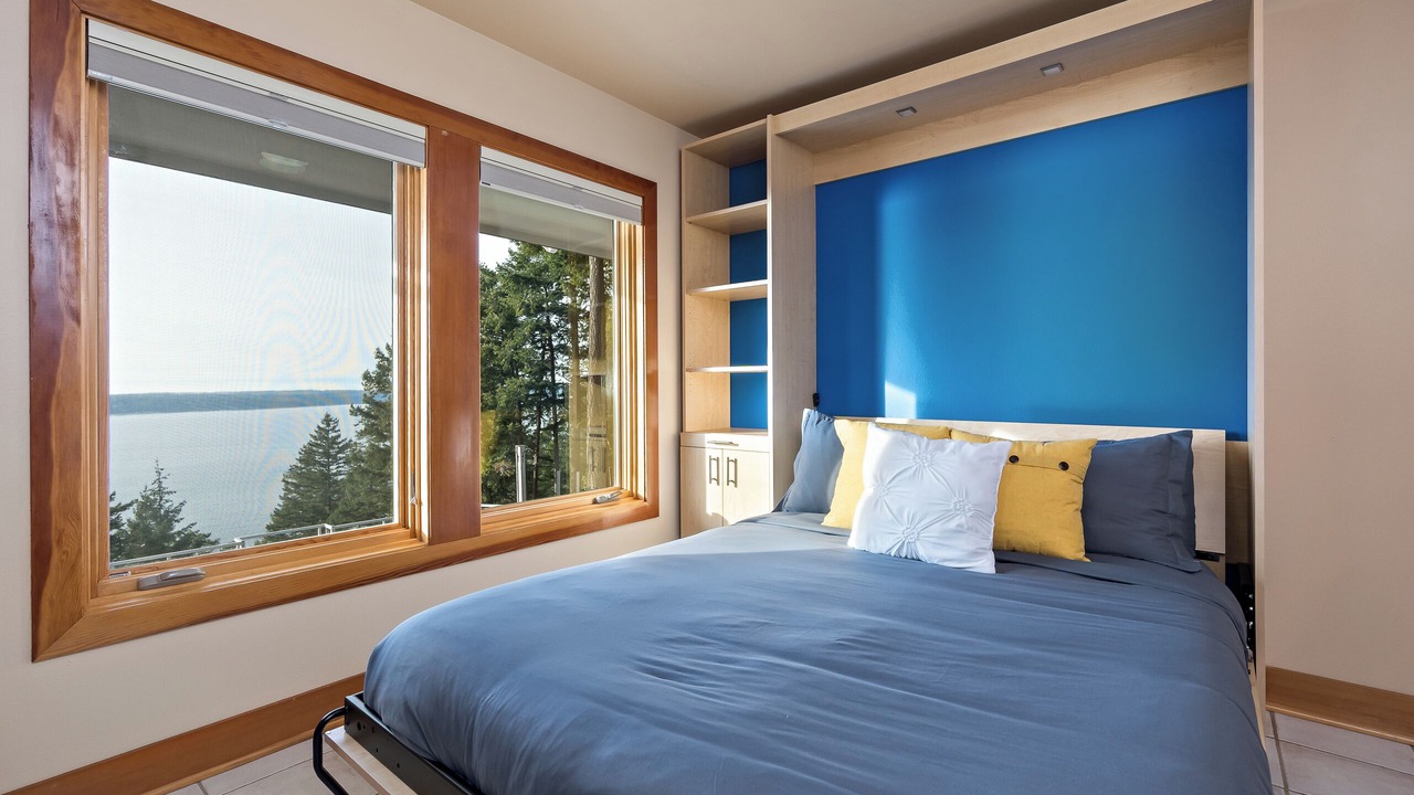 Photo of Others in Sunny Shores