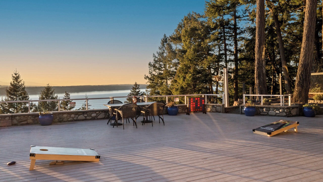 Photo of Others in Sunny Shores