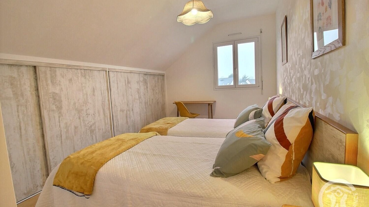 Photo of Bedroom in Lamballe