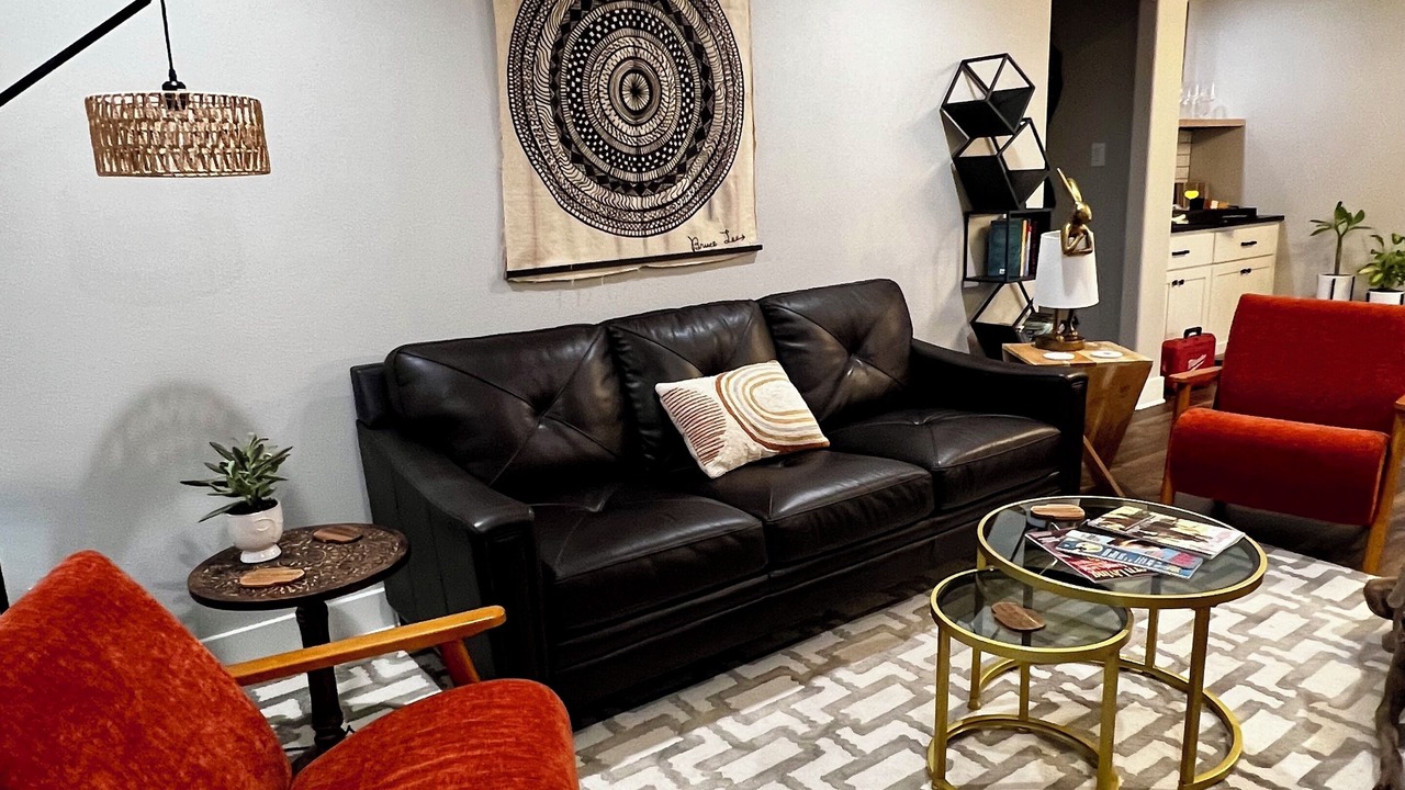 Photo of Livingroom in La Grange