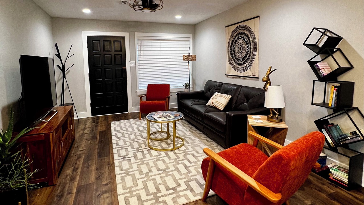 Photo of Livingroom in La Grange