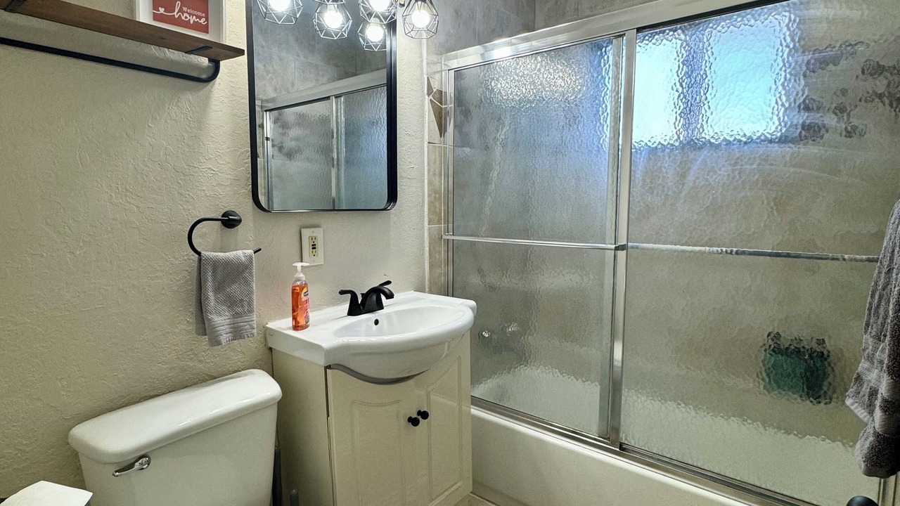 Photo of Bathroom in Lawton