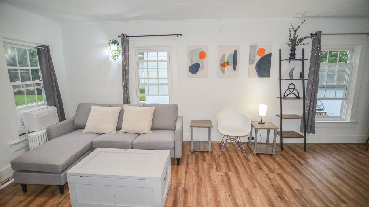 Photo of Livingroom in Wantage