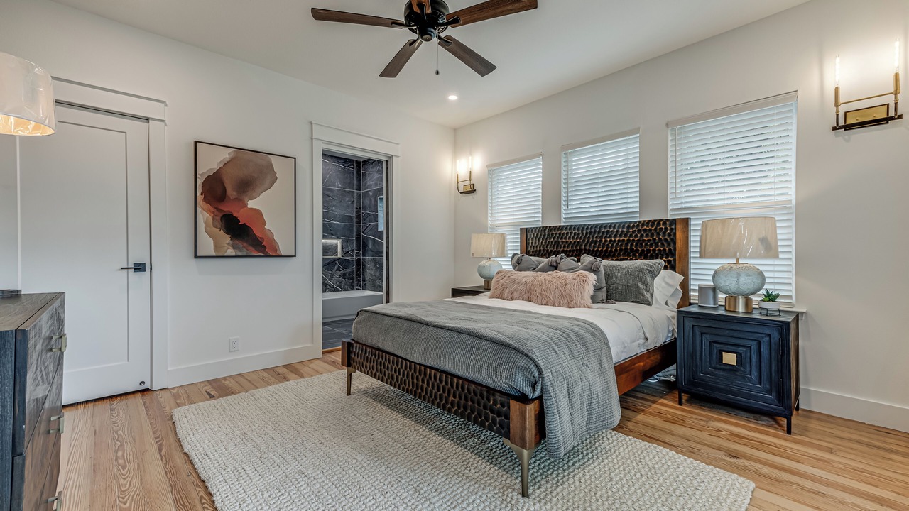 Photo of Bedroom in Highland Park