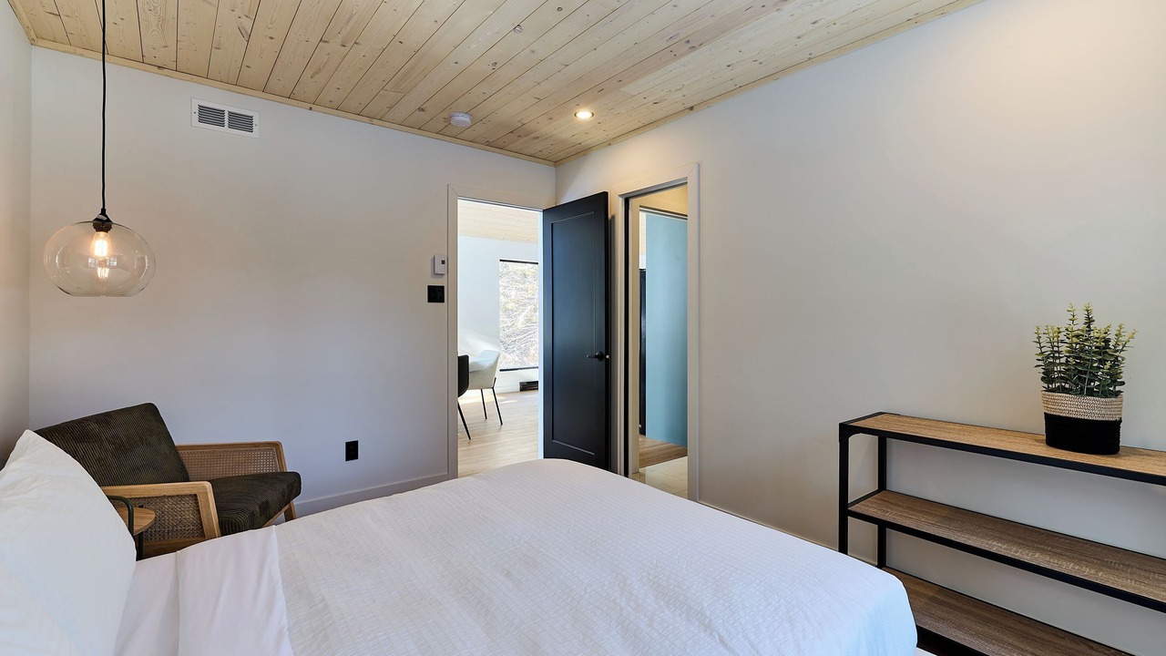 Photo of Bedroom in Shannon