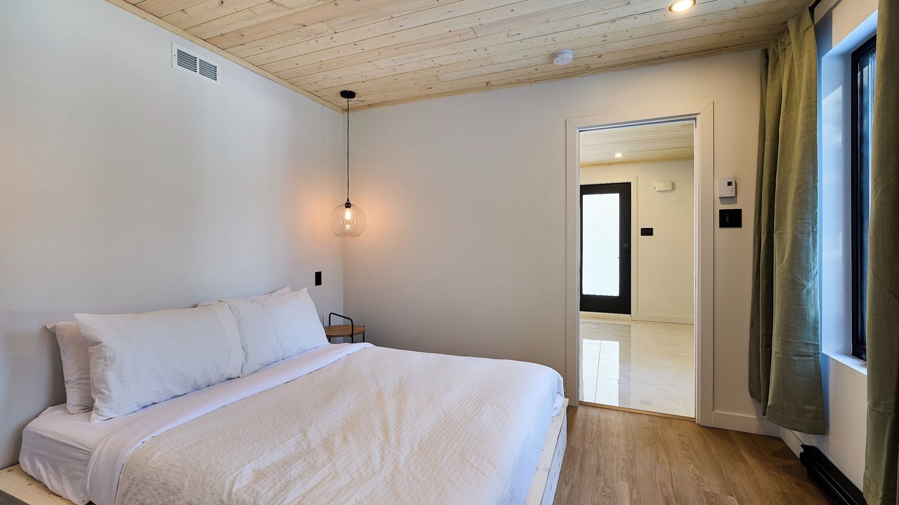 Photo of Bedroom in Shannon