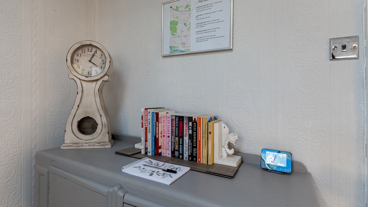 Photo of Others in Leigh-on-Sea