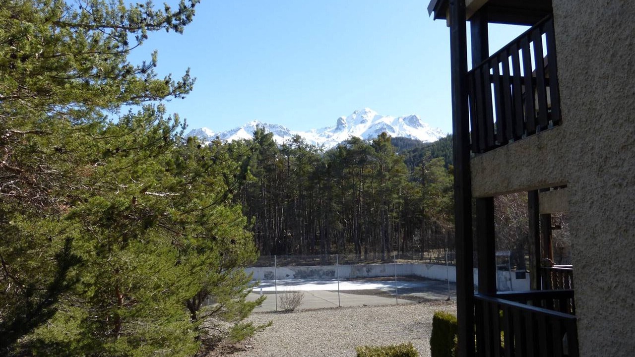 Photo of Outdoor in Enchastrayes