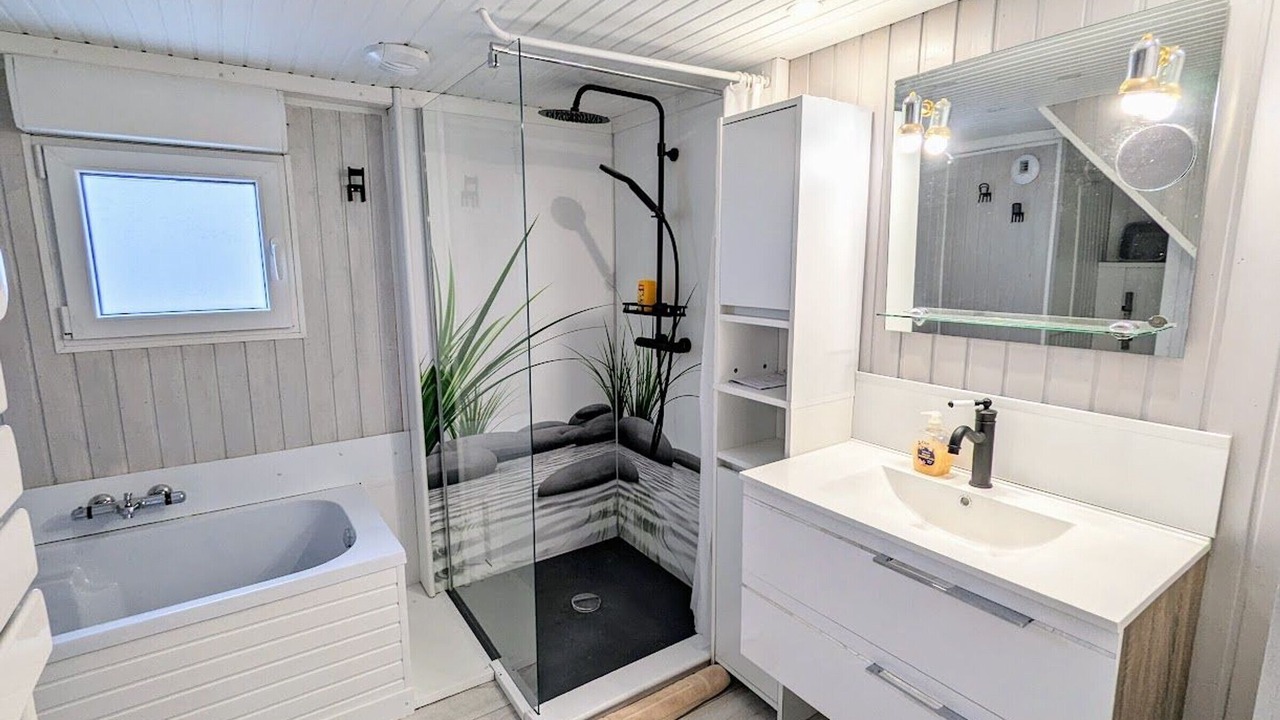 Photo of Bathroom in Granges-Aumontzey