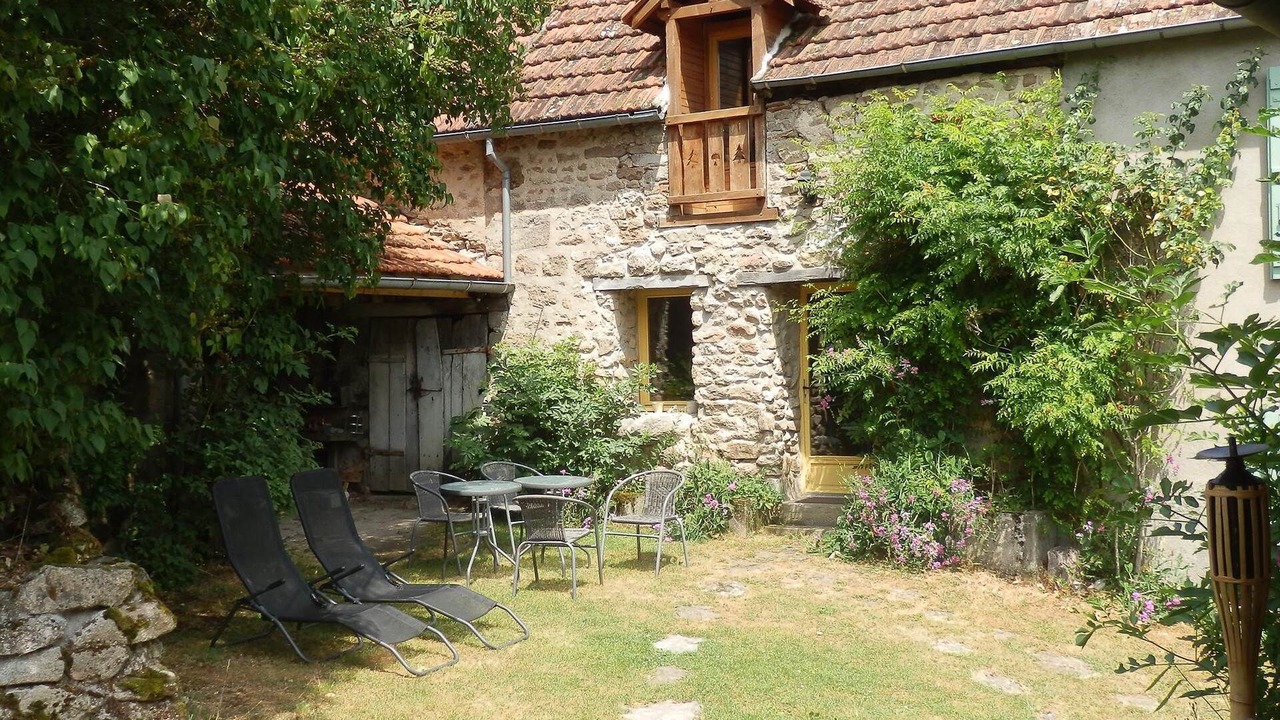 Photo of Others in Broye