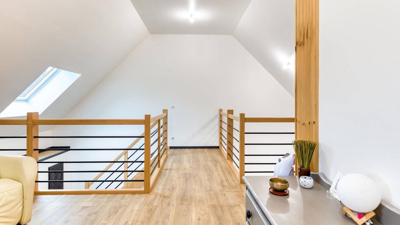 Photo of Others in Venon