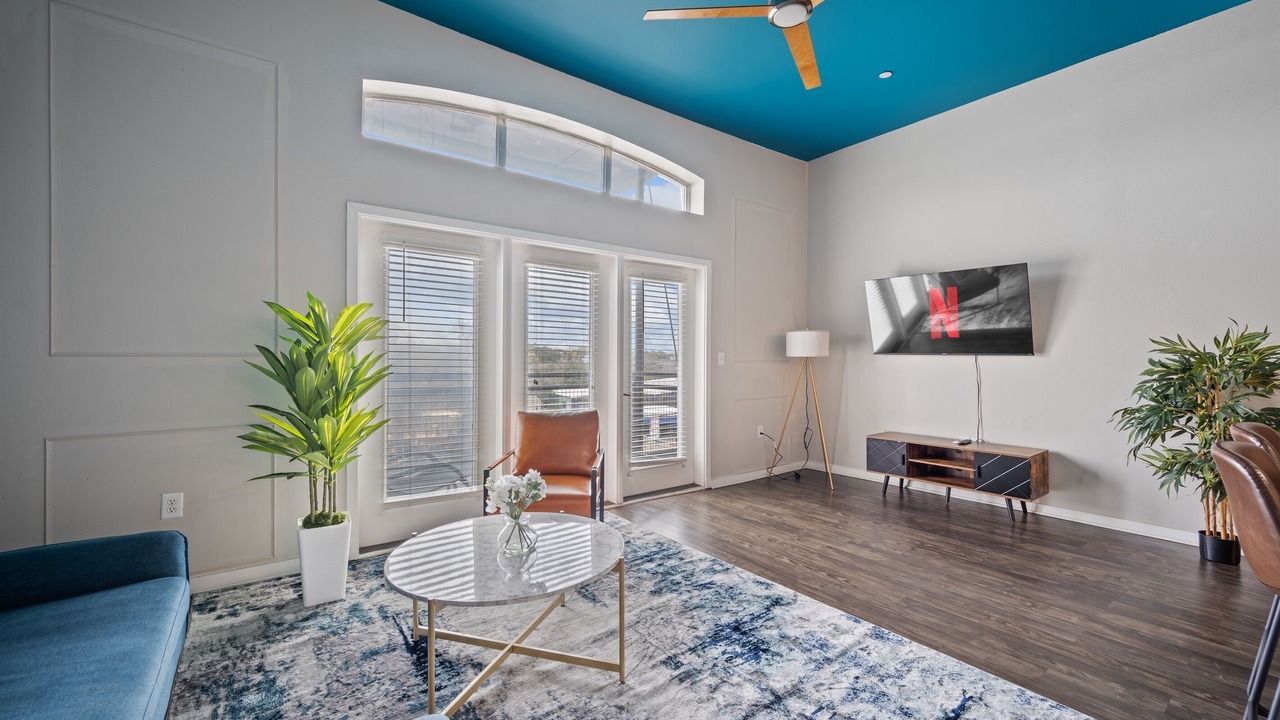 Photo of Livingroom in Dawson
