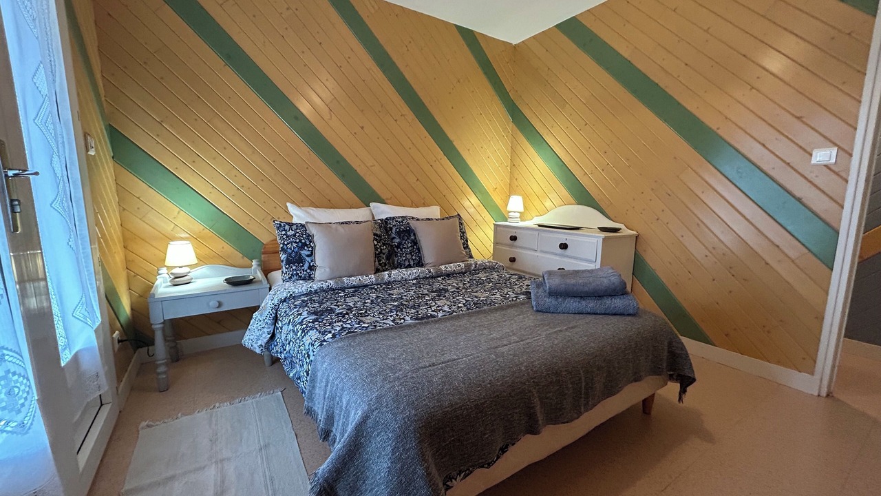 Photo of Bedroom in Domme