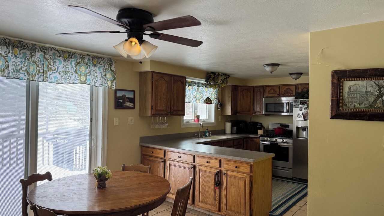 Photo of Kitchen in Town of Hounsfield