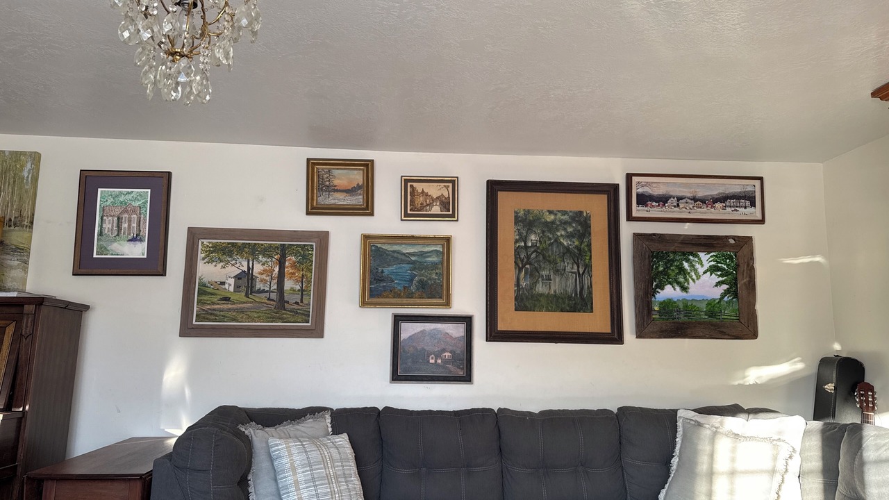 Photo of Livingroom in Town of Hounsfield