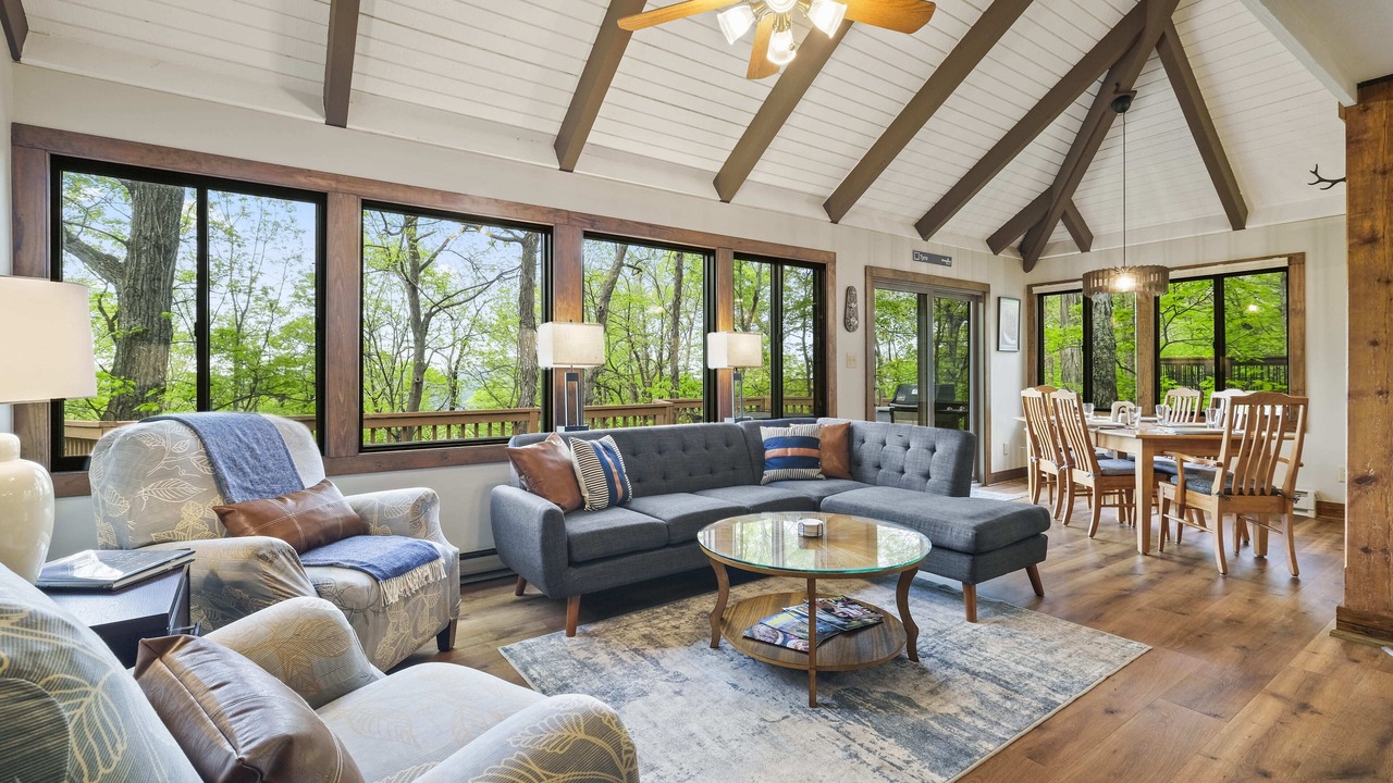 Photo of Livingroom in Treeloft