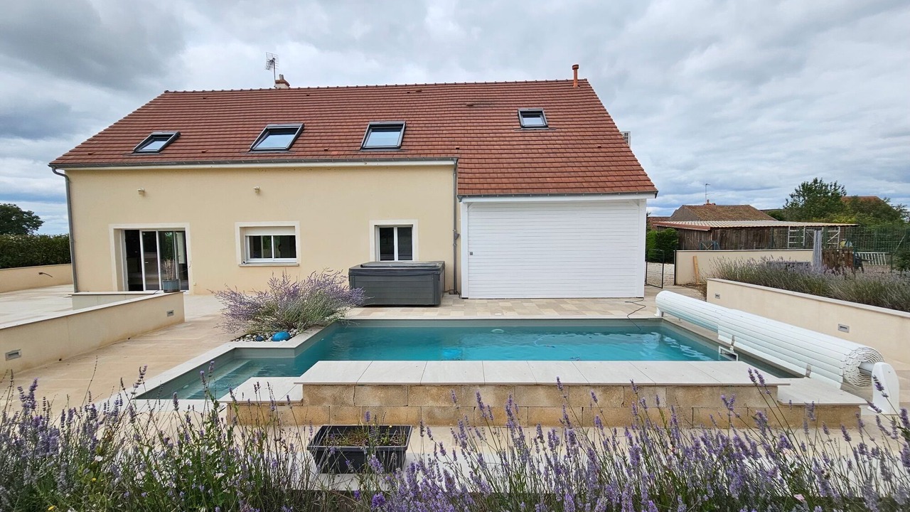 Photo of Outdoor in Forleans