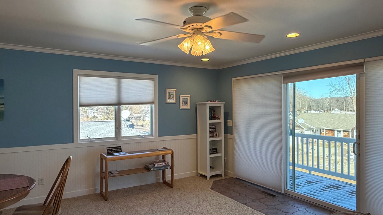 Photo of Livingroom in Allegan