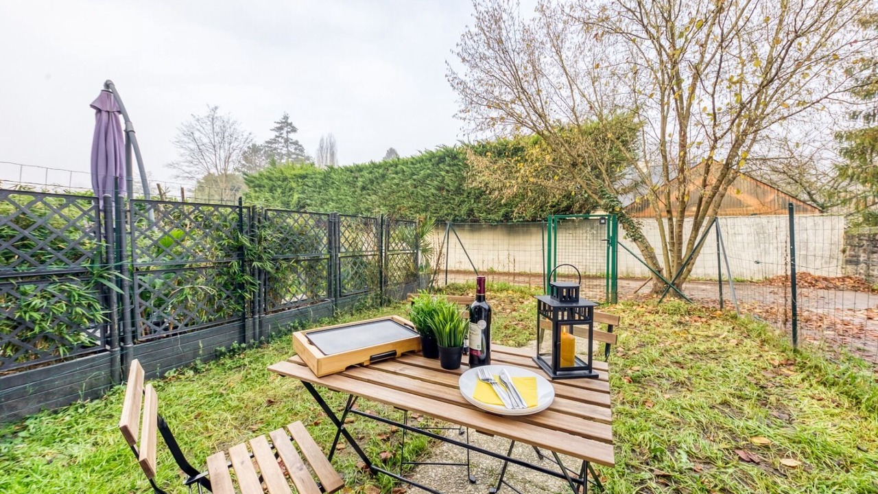 Photo of Outdoor in Baulne