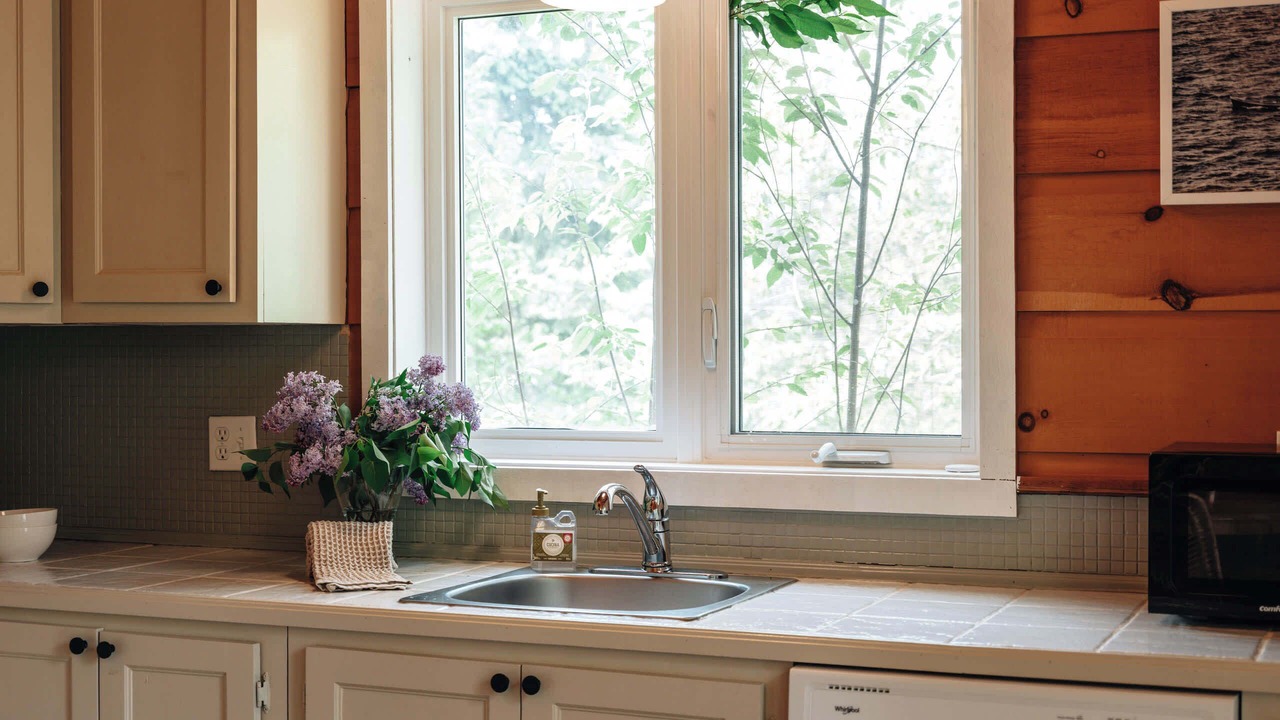 Photo of Kitchen in Notre-Dame-de-la-Merci
