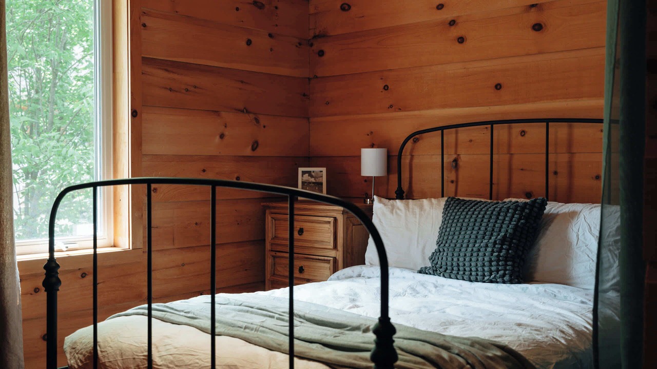 Photo of Bedroom in Notre-Dame-de-la-Merci