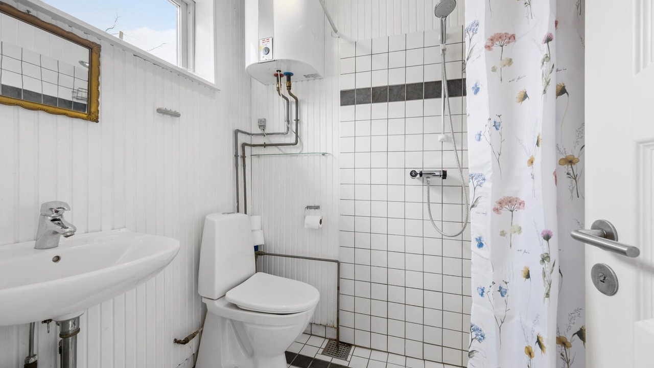 Photo of Bathroom in Grevinge