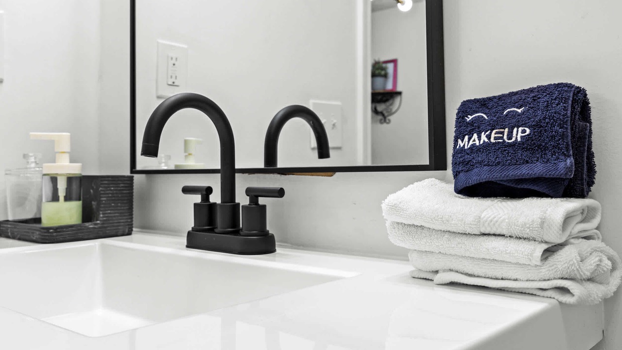 Photo of Bathroom in Audubon