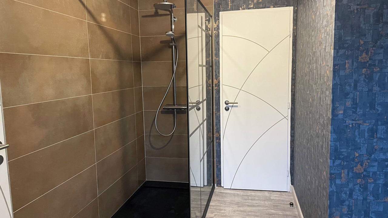 Photo of Bathroom in Poulangy