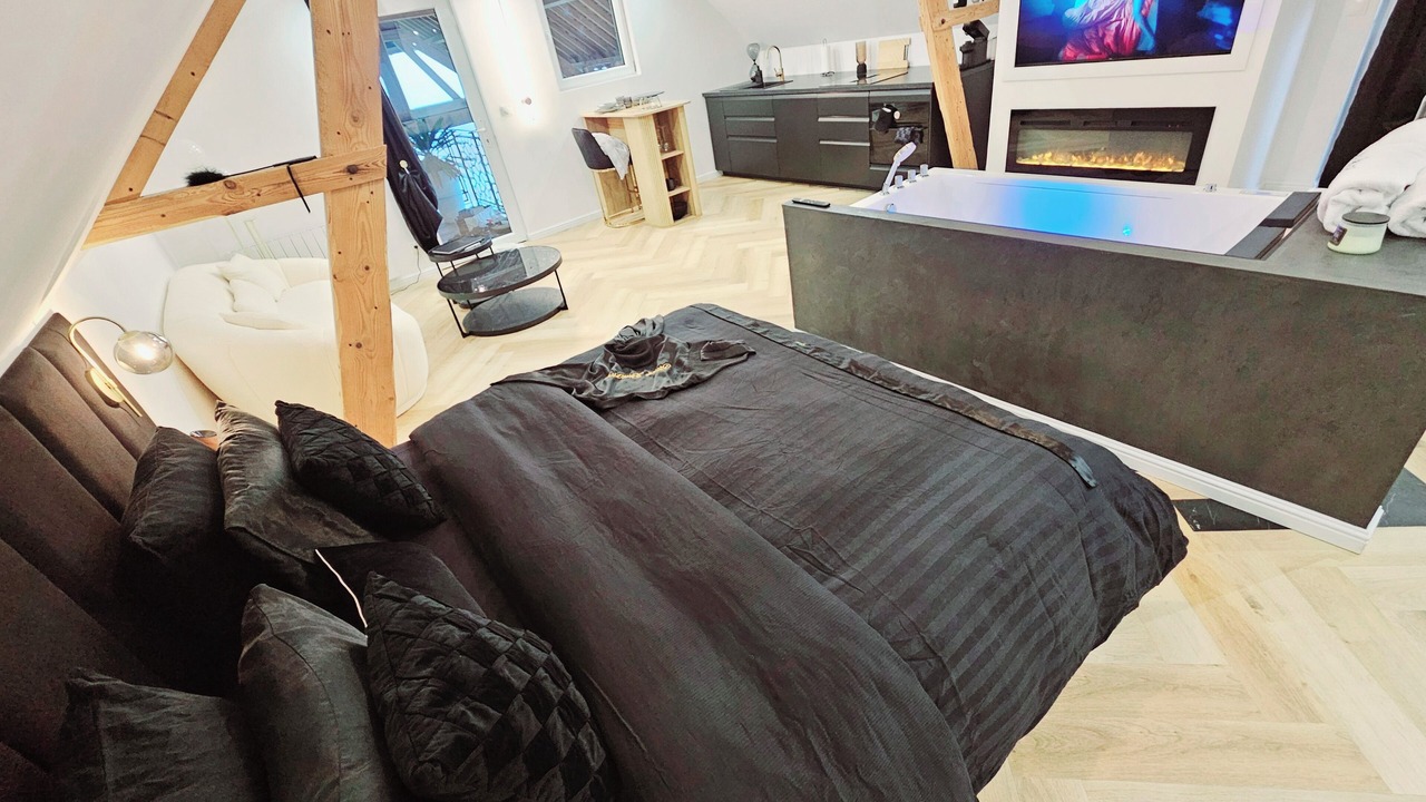 Photo of Bedroom in Yville-sur-Seine