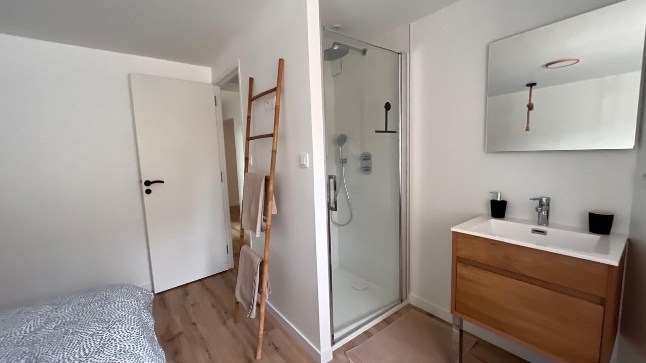 Photo of Bathroom in Trelevern