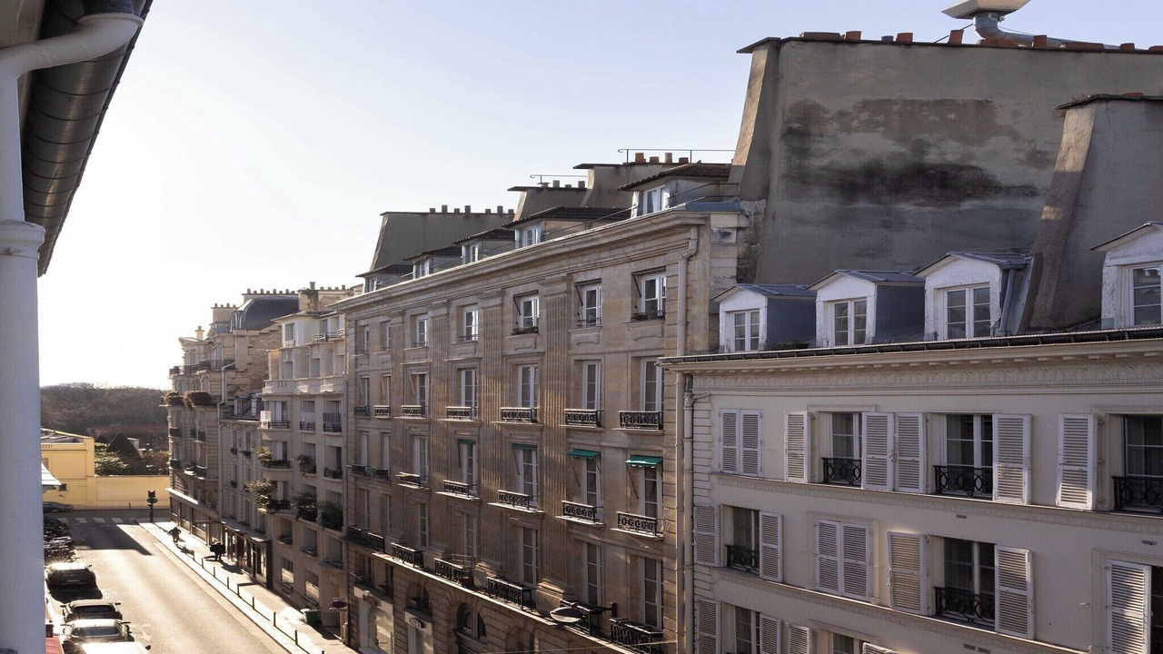 Photo of Others in Quartier de l'Ecole-Militaire