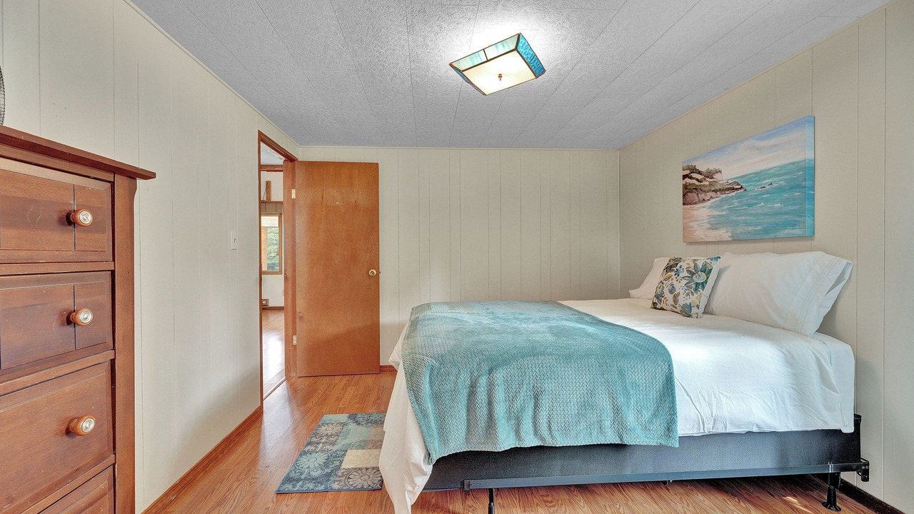 Photo of Bedroom in Lime Lake-Machias