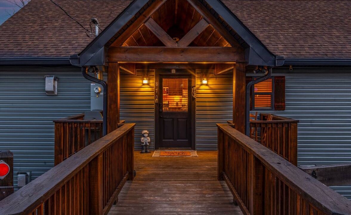 Photo of Patio Balcony in Chalet Village North