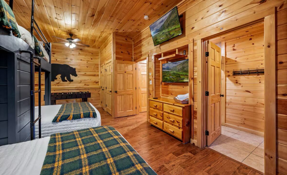 Photo of Bedroom in Chalet Village North
