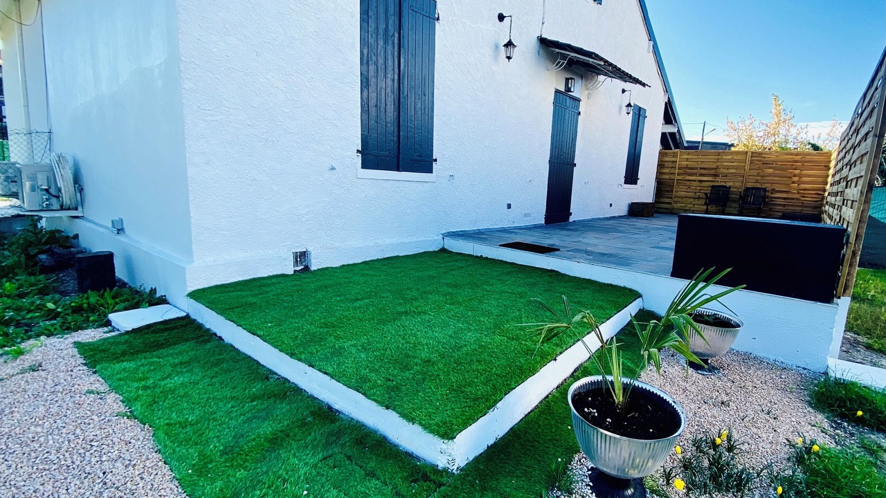 Photo of Patio Balcony in Fenouillet